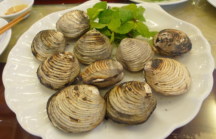 Đặc sản Quảng Ninh nổi tiếng nhất với 8 món ngon từ hải sản này 2
