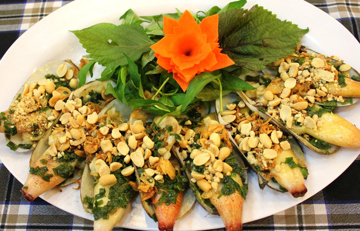 Đặc sản Quảng Ninh nổi tiếng nhất với 8 món ngon từ hải sản này 8